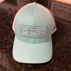 Brand new never worn Columbia pfg hat!